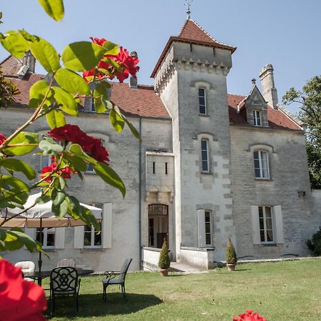Chateau Des Salles Saint-Fort-sur-Gironde Екстериор снимка